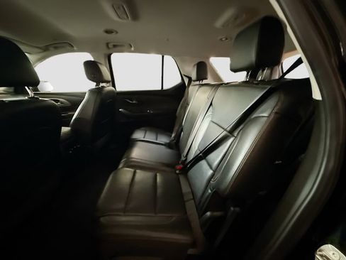 Used 2020 Chevrolet Traverse LT AWD/4WD image 24
