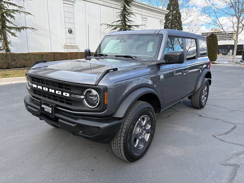 Used 2025 Ford Bronco Big Bend image 3