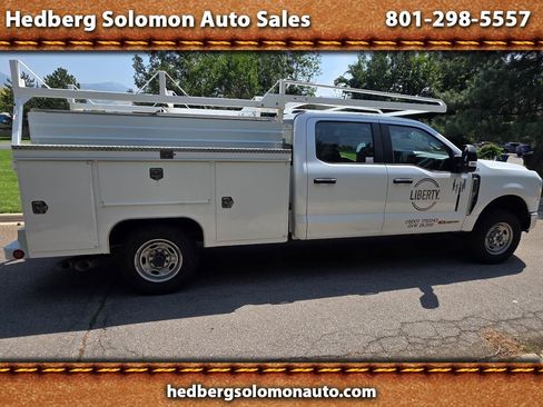 Used 2023 Ford F350 XL w/ XL Driver Assist Package AWD/4WD image 1