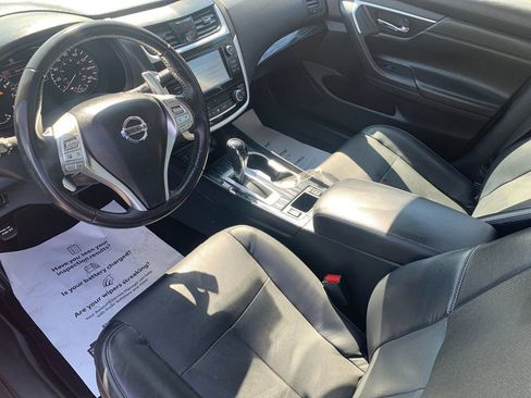 Used 2018 Nissan Altima 3.5 SL image 11