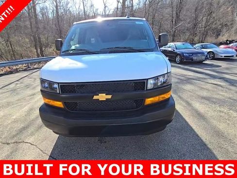 New 2025 Chevrolet Express 2500 w/ Communications Package image 9