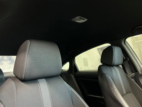 Used 2020 Honda Civic Sport image 15