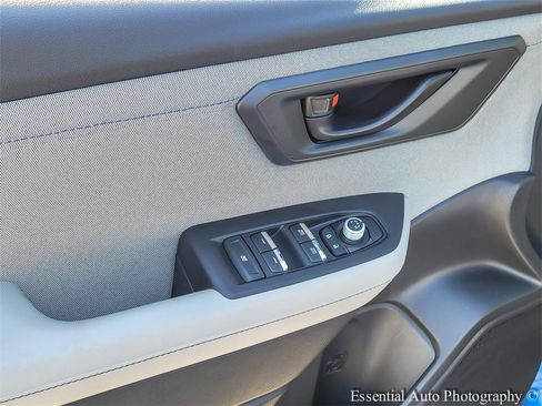 Certified 2026 Subaru Forester Premium image 14