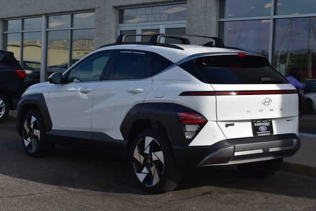 Used 2025 Hyundai Kona Limited AWD/4WD image 12