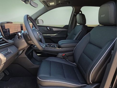 New 2026 Buick Enclave Sport Touring w/ Super Cruise Package FWD image 17