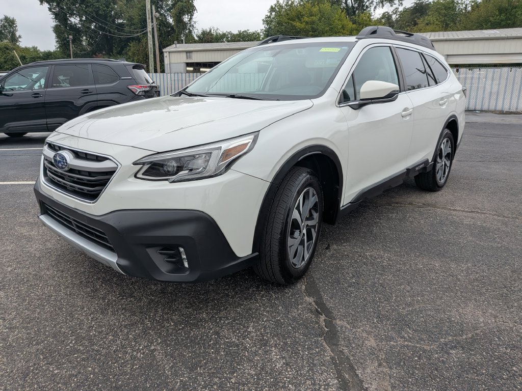 Used 2022 Subaru Outback Limited w/ Popular Package #2 AWD/4WD image 3