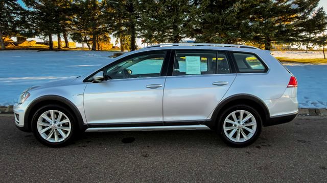 Used 2017 Volkswagen Golf Alltrack SE AWD/4WD image 10
