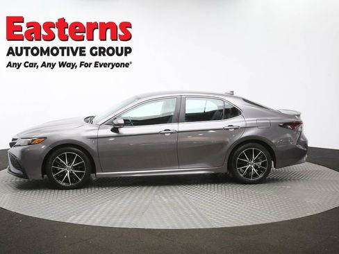 Used 2024 Toyota Camry SE image 58
