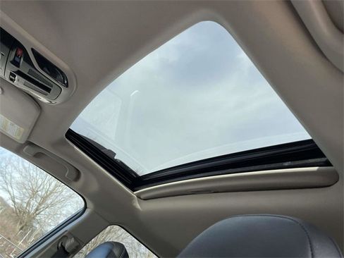 Used 2024 Subaru Outback Limited image 23