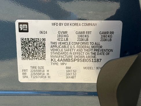 Used 2025 Buick Encore GX Preferred w/ Advanced Technology Package FWD image 32