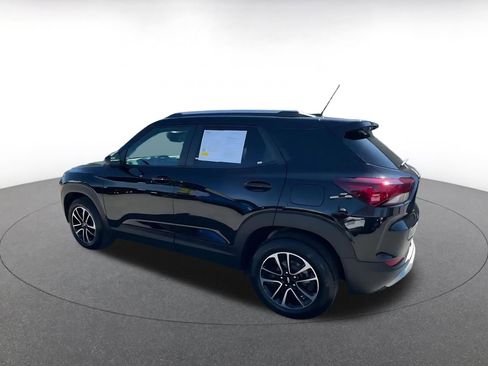 Used 2025 Chevrolet TrailBlazer LT image 10