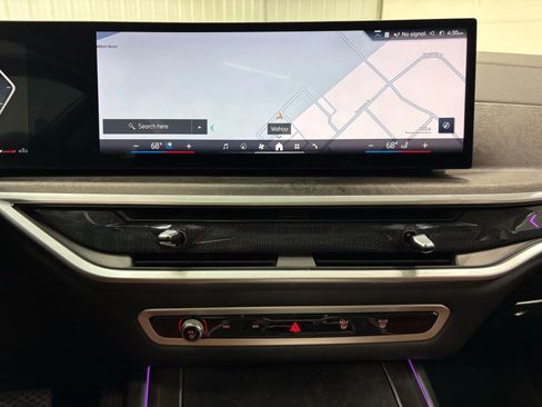 Used 2024 BMW X7 xDrive40i image 23