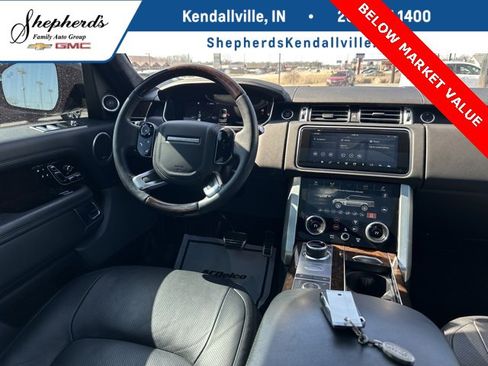 Used 2022 Land Rover Range Rover Westminster Edition image 15