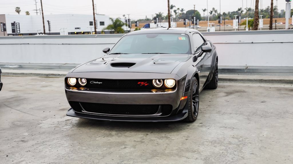 Used 2022 Dodge Challenger R/T Scat Pack RWD image 4