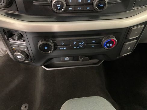 Used 2022 Ford F150 XLT w/ Trailer Tow Package image 23