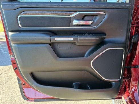 Used 2019 RAM 1500 Laramie image 22