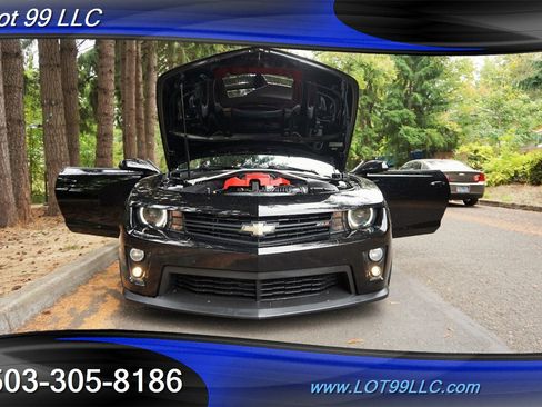 Used 2013 Chevrolet Camaro ZL1 image 26