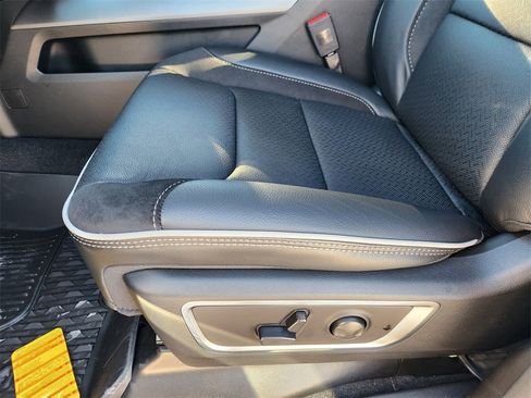 New 2026 RAM 1500 Laramie image 18