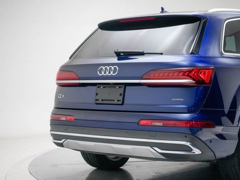 Used 2023 Audi Q7 2.0T Premium Plus w/ Premium Plus Package AWD/4WD image 9