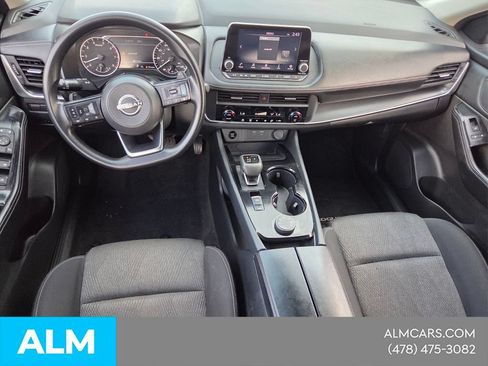 Used 2024 Nissan Rogue SV AWD/4WD image 8