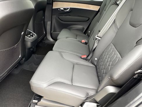 New 2026 Volvo XC90 B5 Core w/ Protection Package Premier image 22