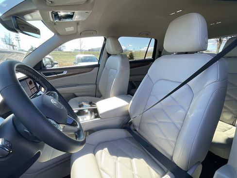 New 2026 Volkswagen Atlas SE FWD image 20