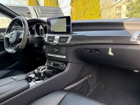 Used 2015 Mercedes-Benz CLS 63 AMG S-Model image 29