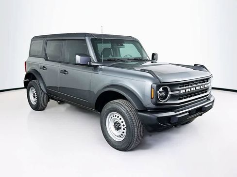 New 2025 Ford Bronco 4-Door image 23