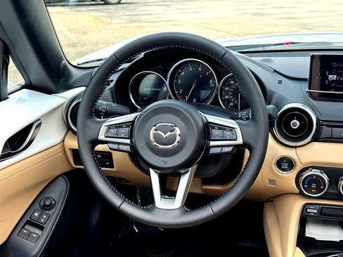 New 2026 MAZDA MX-5 Miata RF Grand Touring image 21