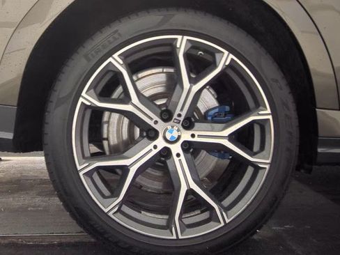 Used 2020 BMW X6 M50i w/ Premium Package AWD/4WD image 8