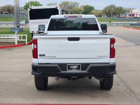 New 2026 Chevrolet Silverado 2500 Custom w/ Custom Value Package image 14