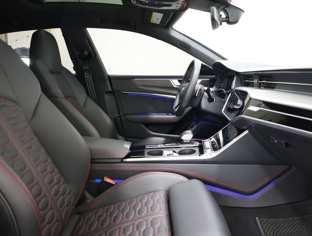 Used 2025 Audi RS 7 Performance w/ Black Optic Package AWD/4WD image 21