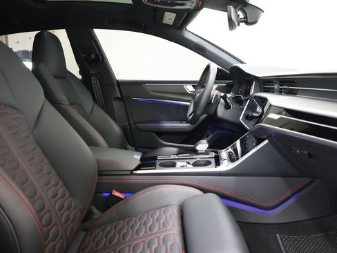 Used 2025 Audi RS 7 Performance w/ Black Optic Package AWD/4WD image 21