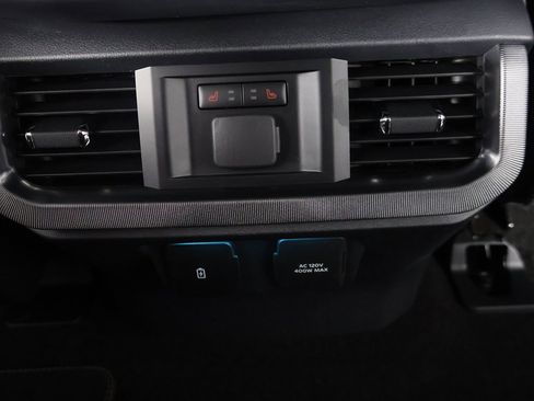 Used 2022 Ford F150 Platinum w/ Equipment Group 701A High image 59