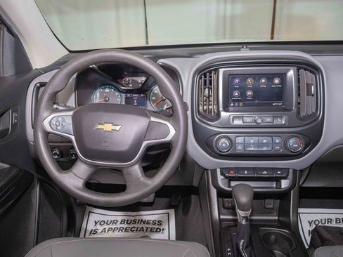 Used 2022 Chevrolet Colorado W/T w/ WT Convenience Package image 17