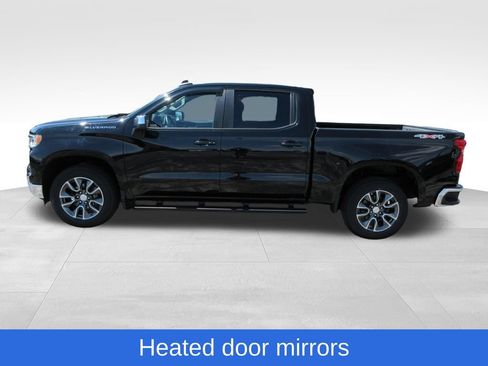 Certified 2022 Chevrolet Silverado 1500 LT AWD/4WD image 2