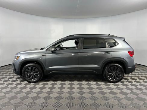 Used 2024 Volkswagen Taos S image 9