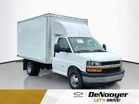 New 2024 Chevrolet Express 3500 Work Van w/ Power Convenience Package image 1