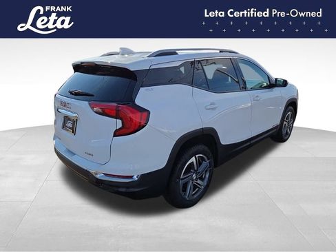 Used 2021 GMC Terrain SLT w/ LPO, Floor Liner Package image 9