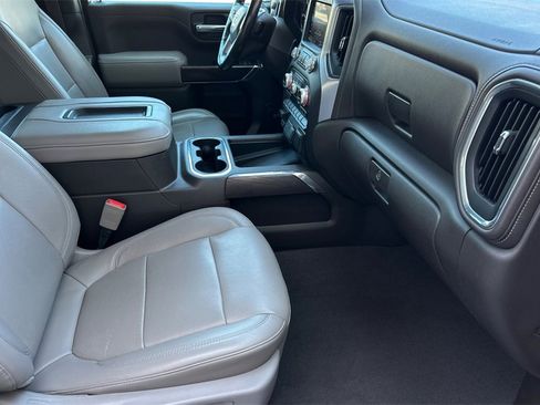 Used 2019 GMC Sierra 1500 SLT image 15