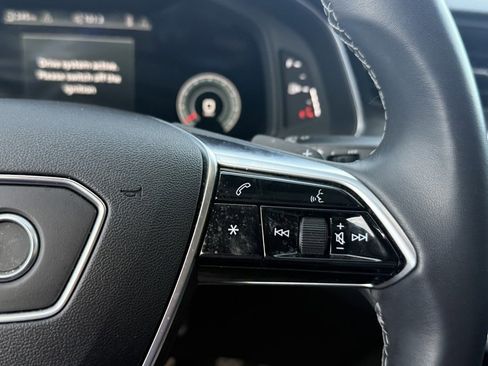 Used 2022 Audi A6 Premium Plus image 18