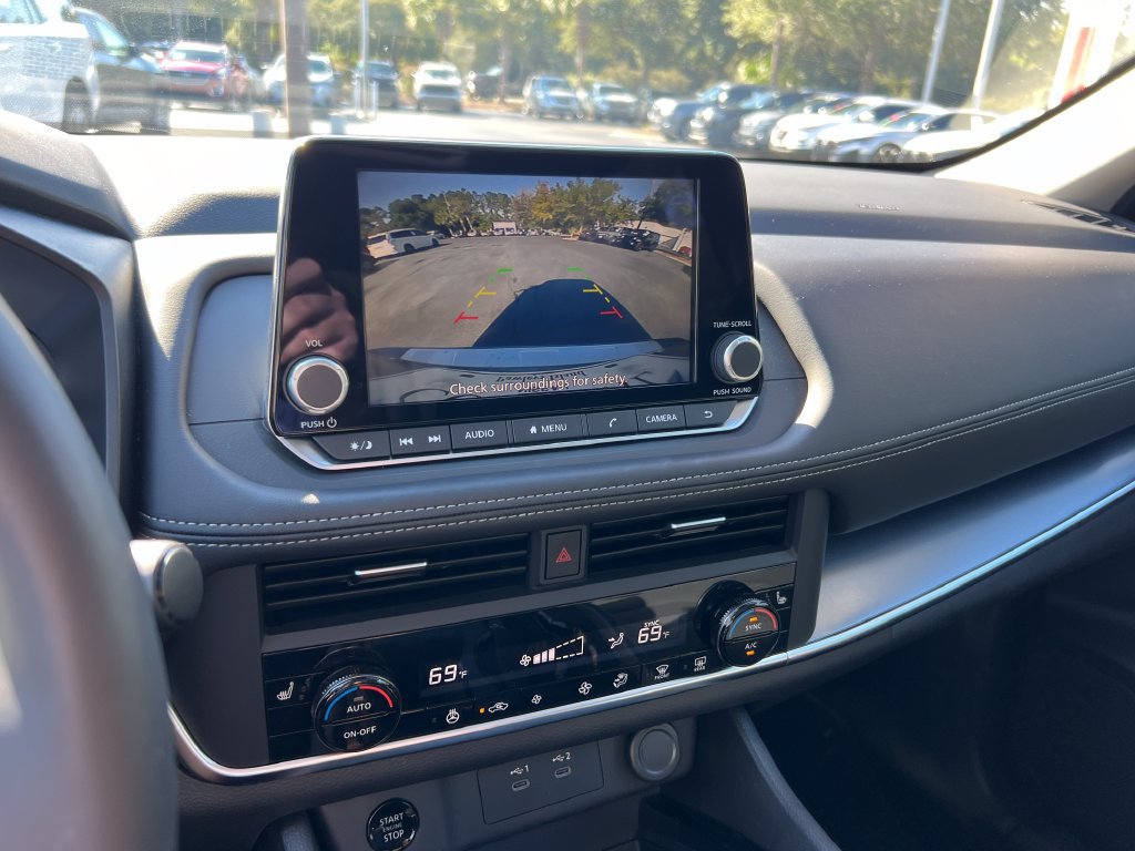 Used 2026 Nissan Rogue SV w/ SV Premium Package FWD image 19