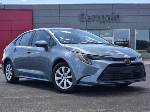 Certified 2023 Toyota Corolla LE FWD image 2