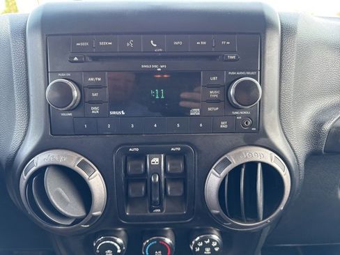 Used 2011 Jeep Wrangler Unlimited Sport image 21