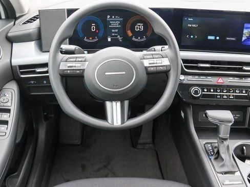 New 2026 Hyundai Sonata SE FWD image 13