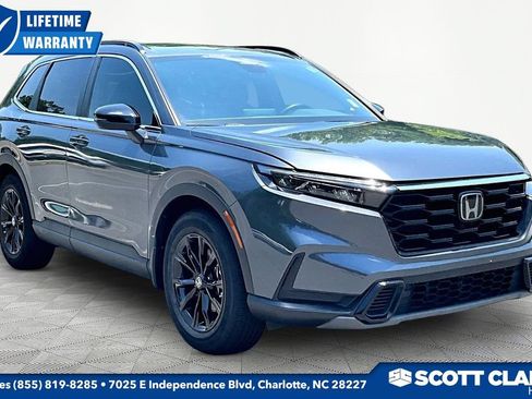 Used 2025 Honda CR-V Sport image 1