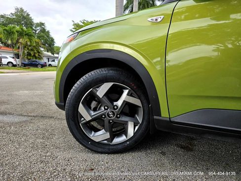 Used 2022 Hyundai Venue SEL FWD image 54