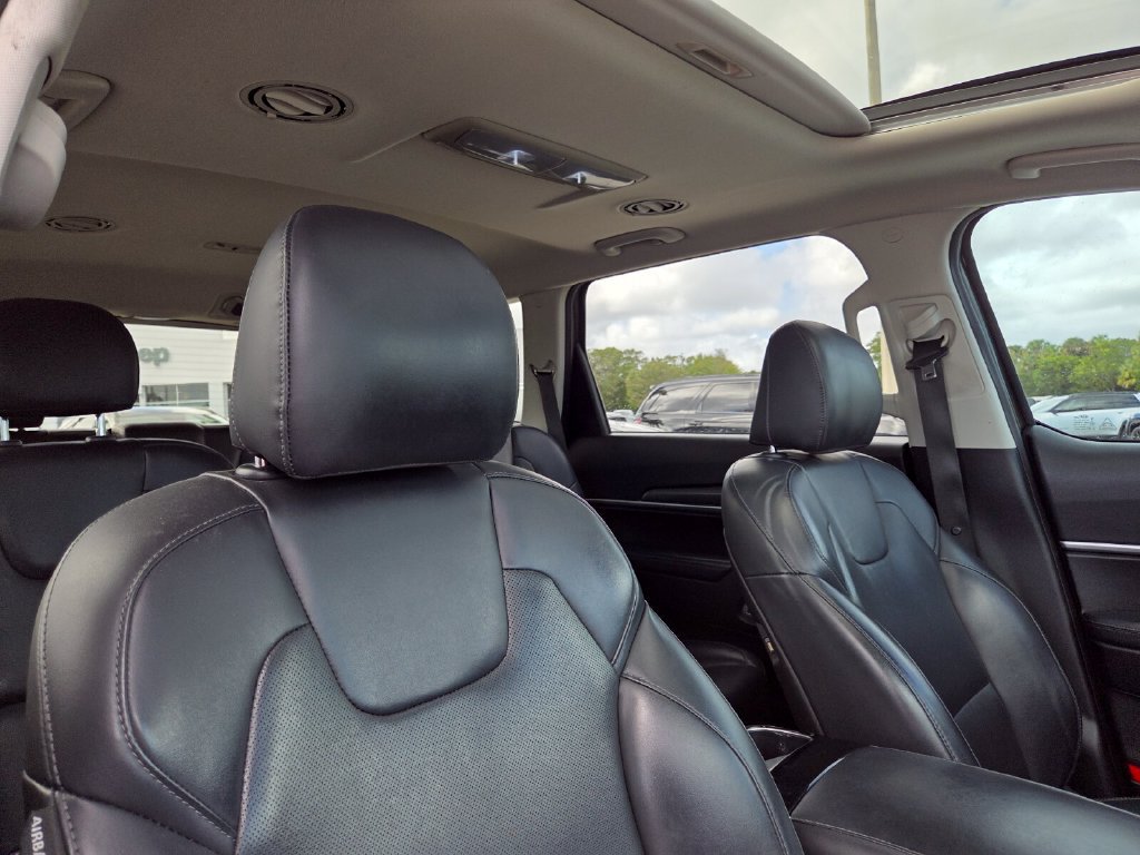 Used 2020 Kia Telluride S FWD image 16