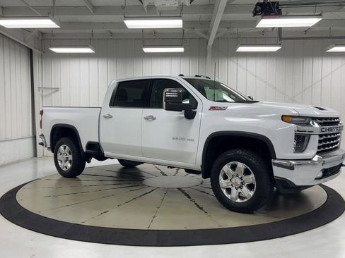 Used 2023 Chevrolet Silverado 2500 LTZ w/ Gooseneck/5TH Wheel Package image 2