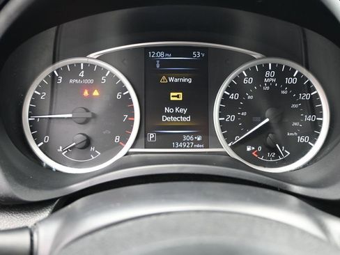 Used 2018 Nissan Sentra SV image 17